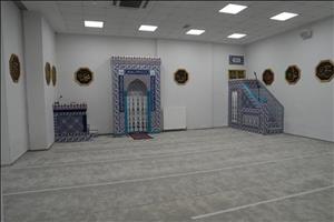 65391758-458c-43ca-87d2-e542d823365f-16.-uygulama-mescidi-(erkek).jpg