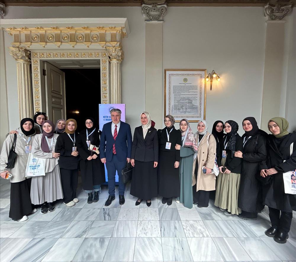 Yalova Üniversitesi, KADEM’in 10. Kadın Araştırmaları Kongresi’nde Temsil Edildi