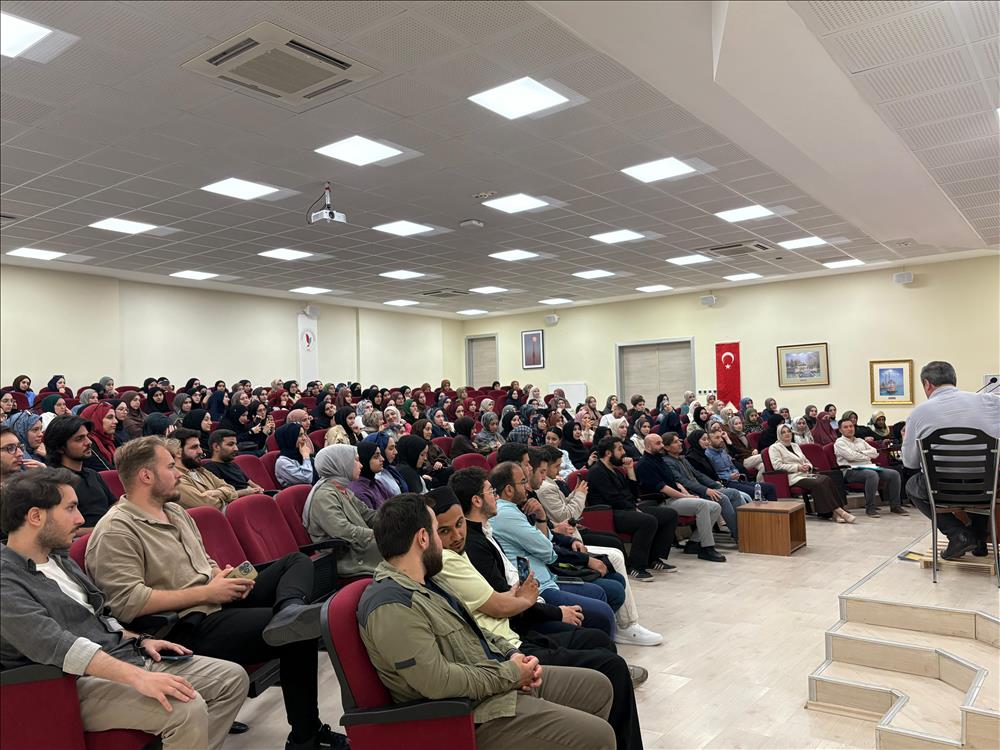 Fakültemiz Öğretim Üyeleri ve Öğrencileri Felsefe ve Müziğin Birleştiği Etkinlikte Bir Araya Geldi