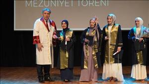 Yalova Üniversitesi İslami İlimler Fakültesi Mezuniyet Töreni Gerçekleştirildi